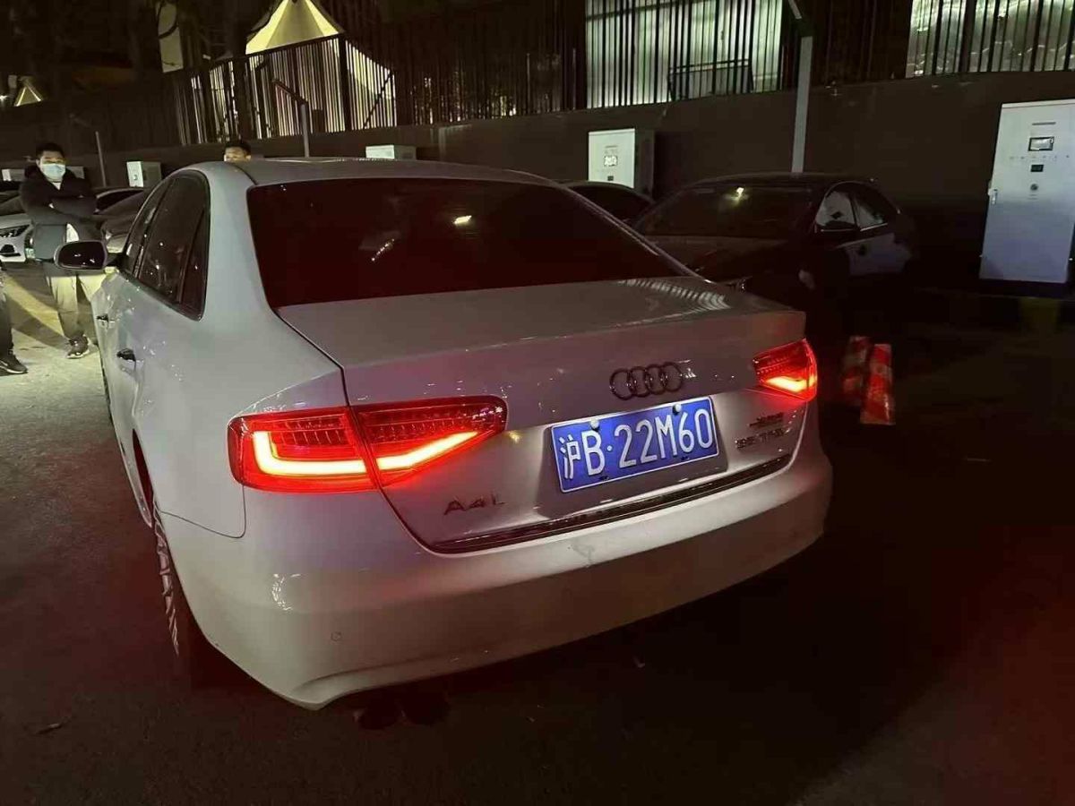 奧迪 奧迪A4L  2016款 A4L 30TFSI 手動(dòng)舒適型圖片