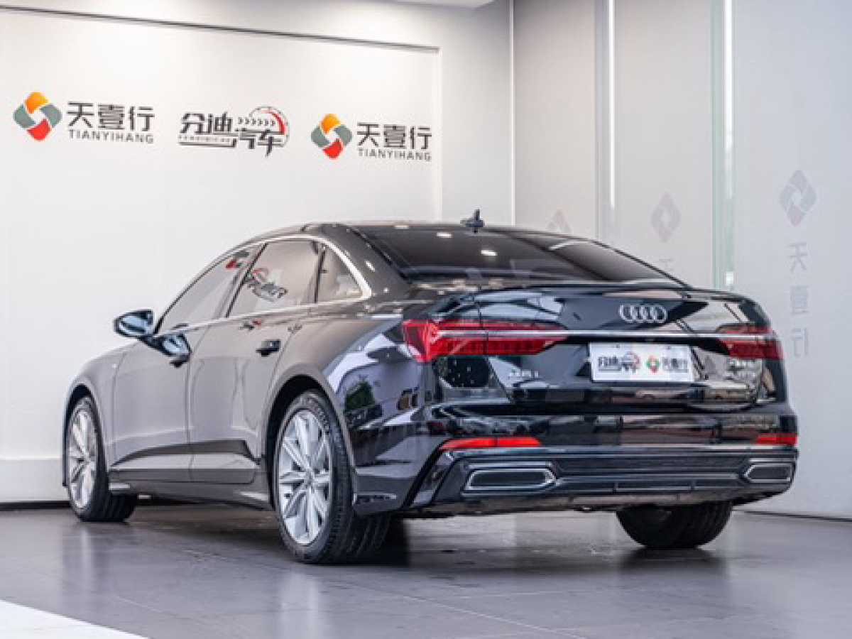 奧迪 奧迪A6L  2021款 45 TFSI 進(jìn)享人生版圖片