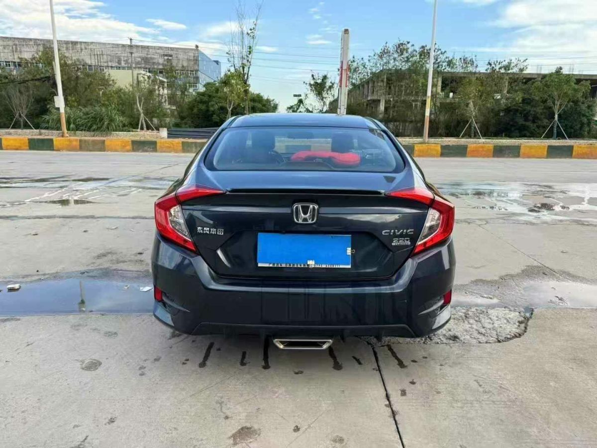 本田 思域  2021款 HATCHBACK 220TURBO CVT新銳控圖片