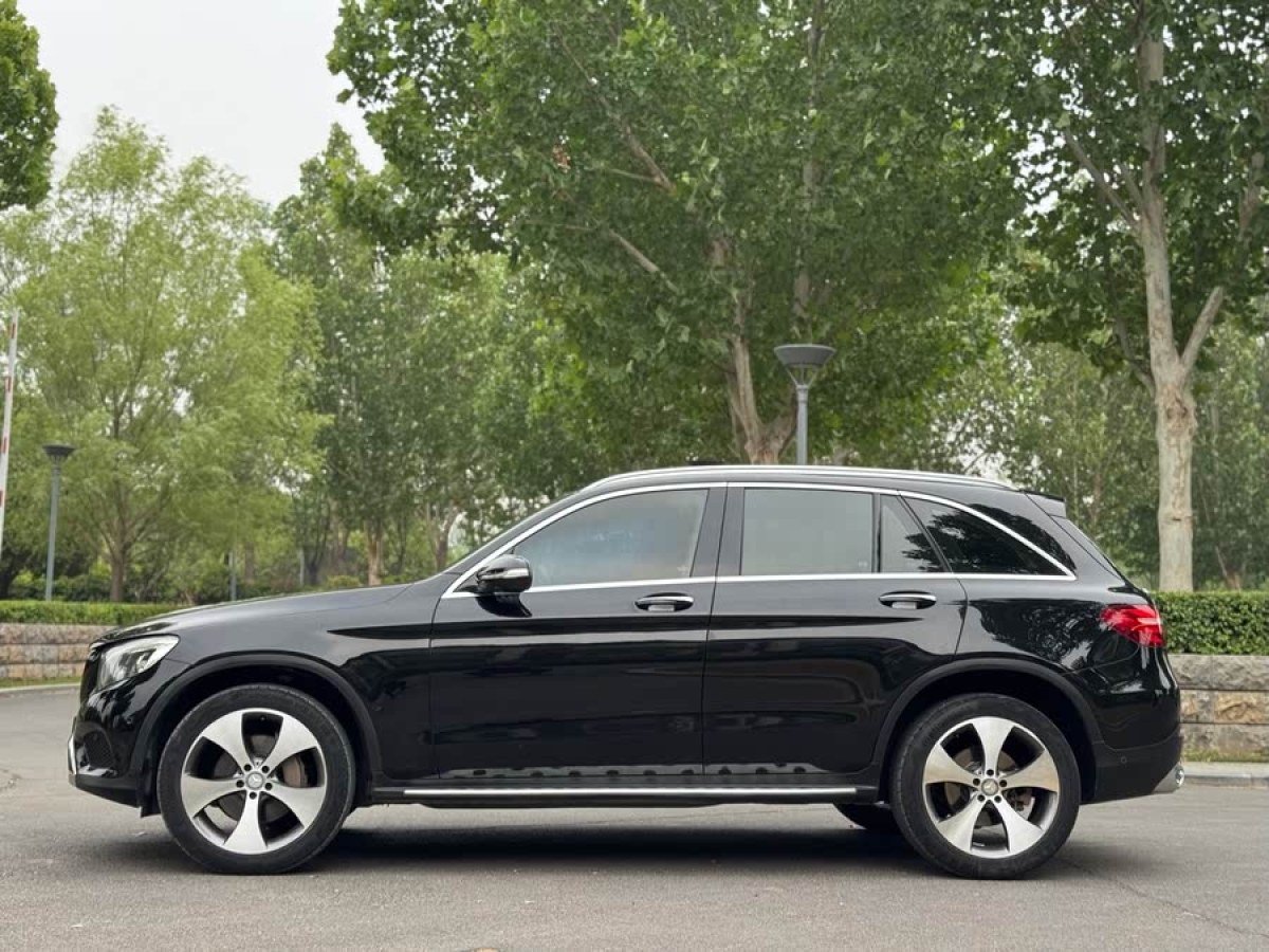 奔馳 奔馳GLC  2016款 GLC 300 4MATIC 豪華型圖片