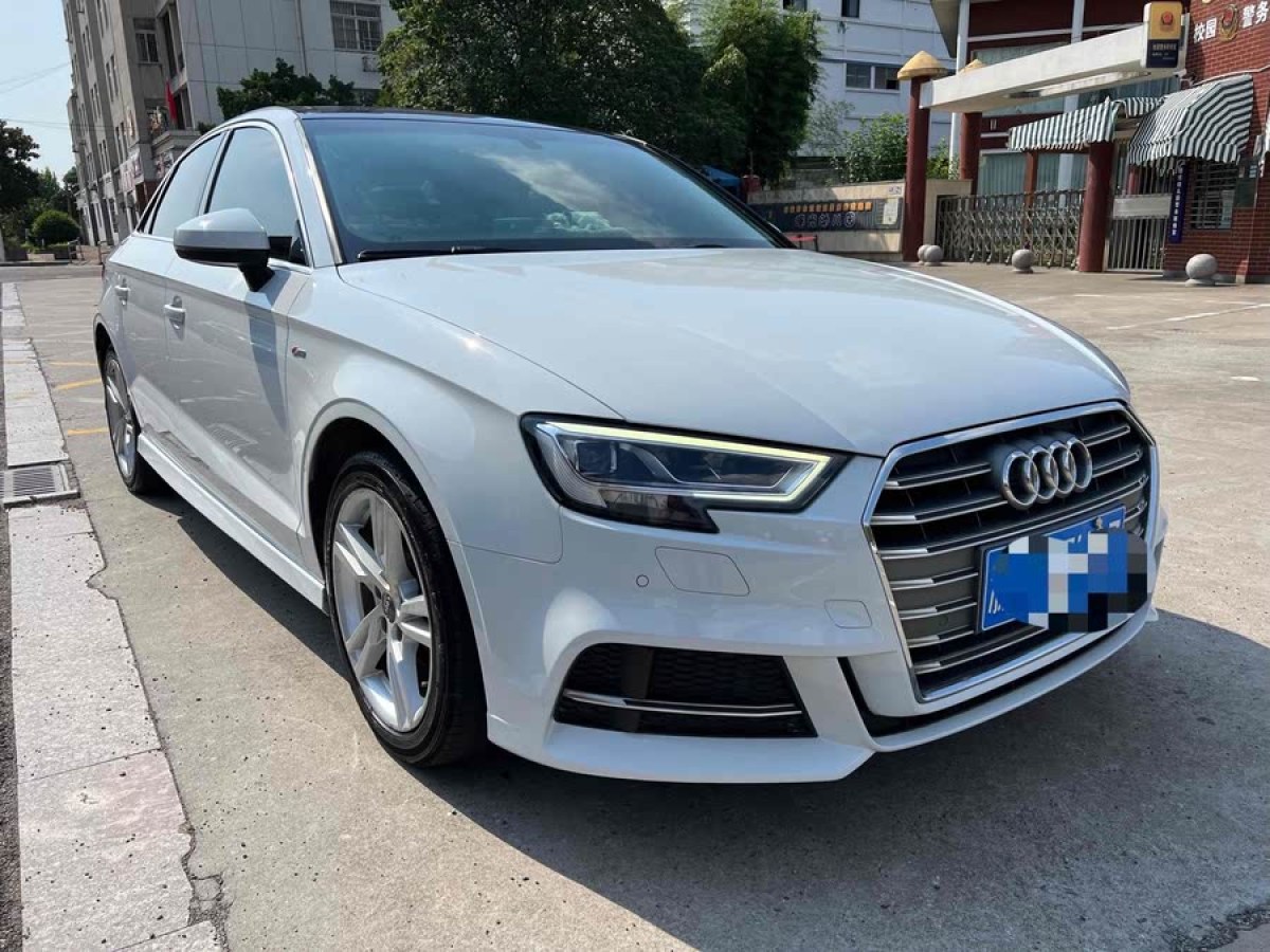 奧迪 奧迪A3  2014款 Limousine 35 TFSI 自動(dòng)舒適型圖片