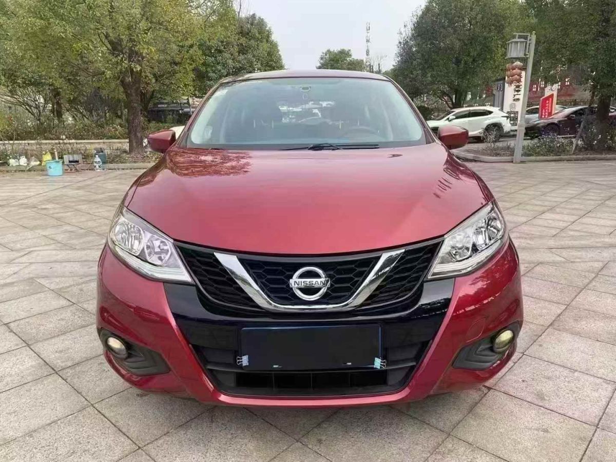 日產(chǎn) 途達  2018款 2.5L 自動兩驅(qū)豪華版圖片
