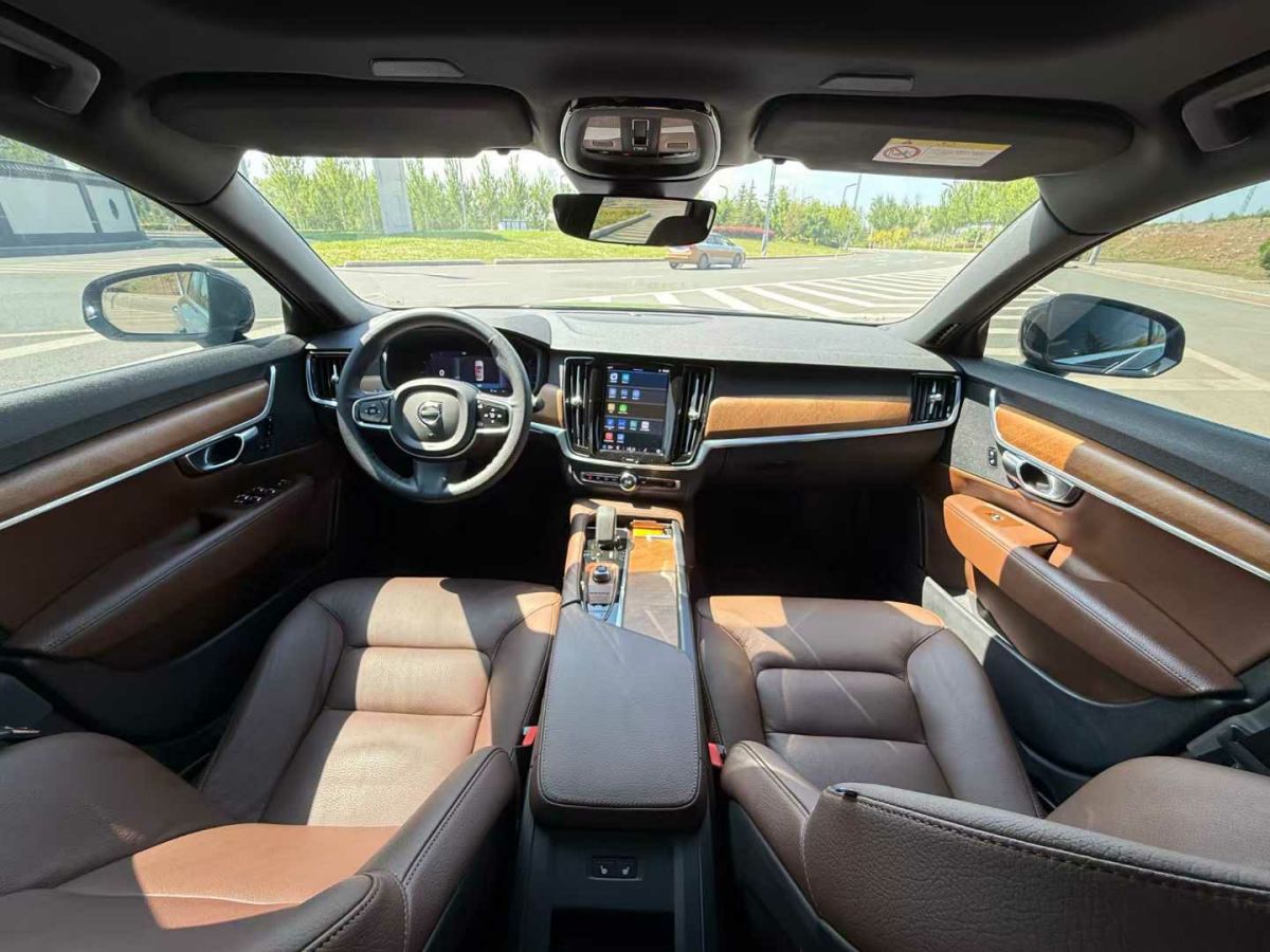 沃爾沃 S90  2022款 B5 智遠(yuǎn)豪華版圖片