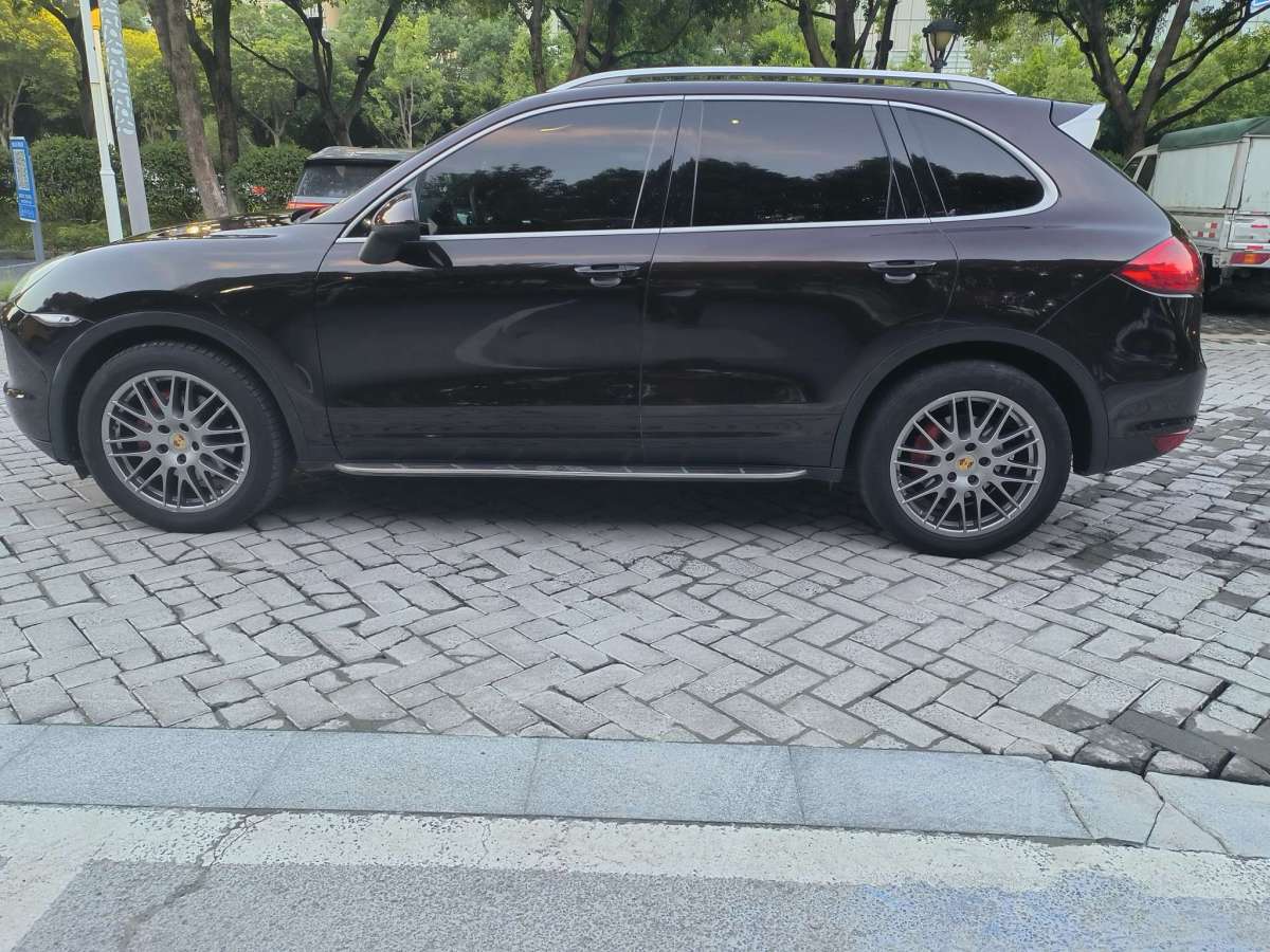 保時(shí)捷 Cayenne  2014款 Cayenne Platinum Edition 3.0T圖片