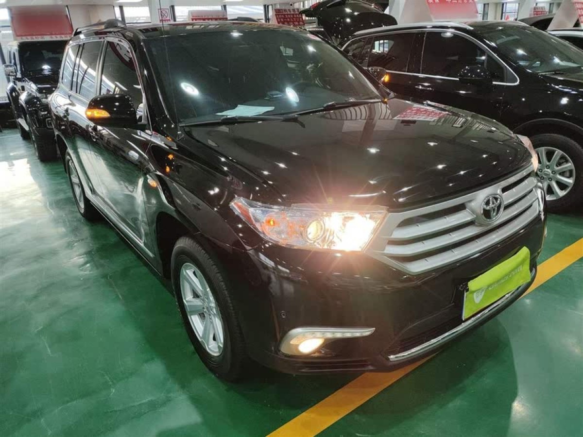 豐田 漢蘭達(dá)  2012款 2.7L 兩驅(qū)5座精英版圖片