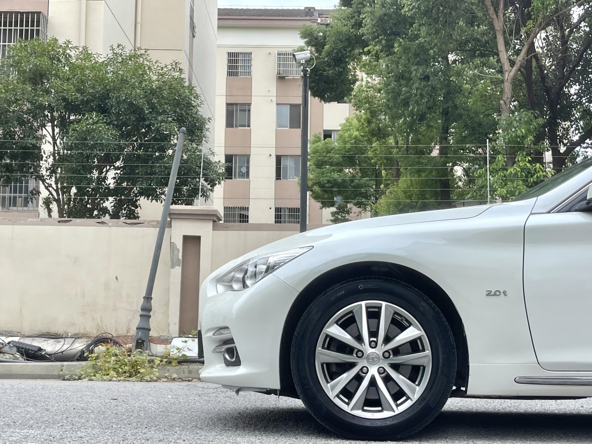 英菲尼迪 Q50L  2016款 2.0T 舒適版圖片