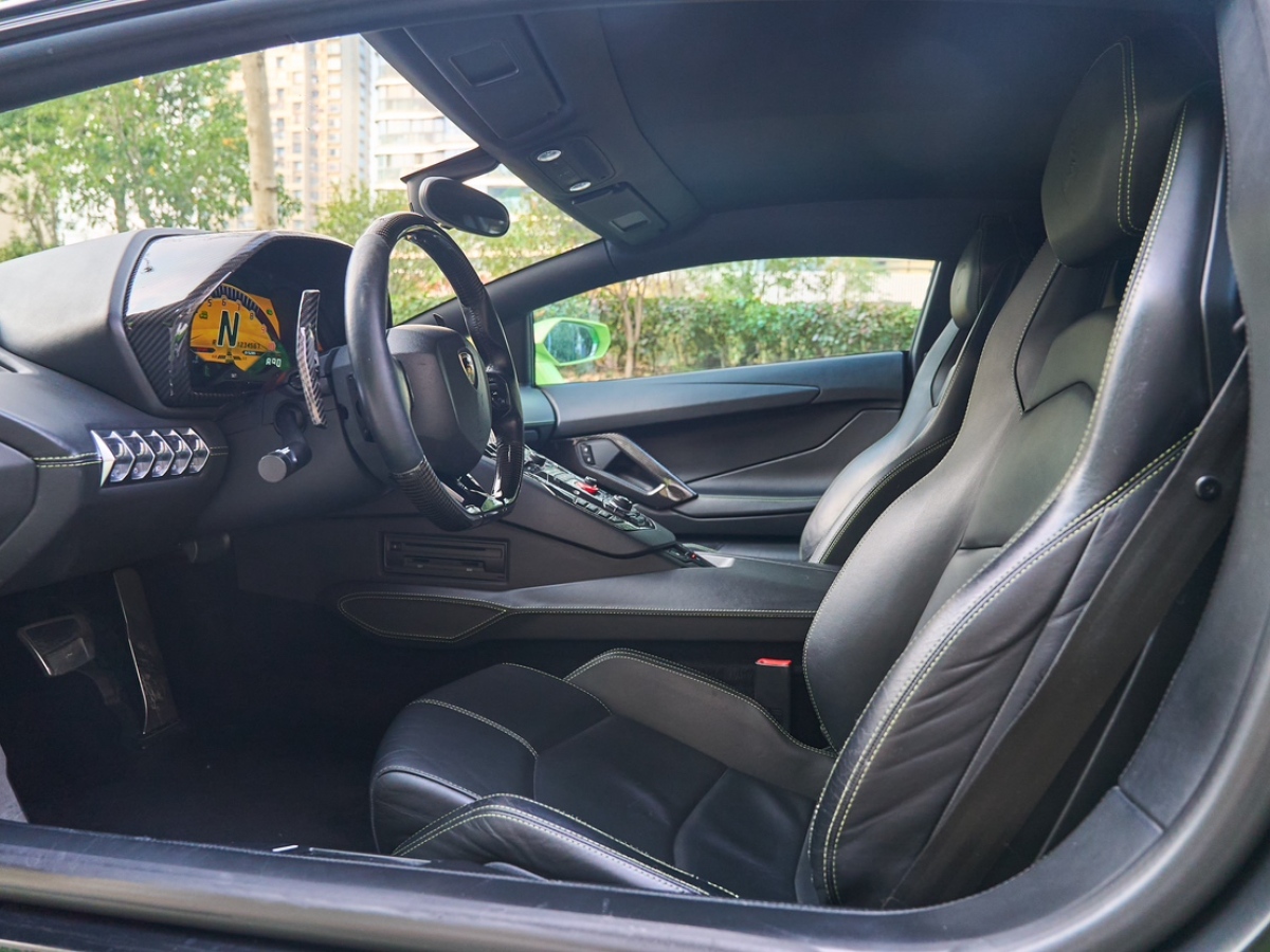 2014年9月蘭博基尼 Aventador  2011款 LP 700-4