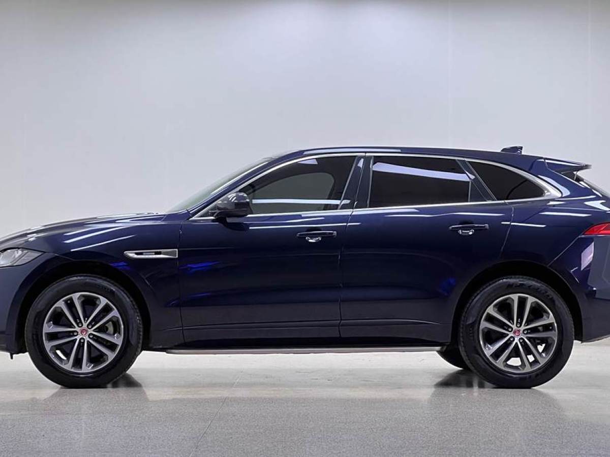 捷豹 F-PACE  2019款 2.0T 四驅(qū)R-Sport運(yùn)動(dòng)版圖片