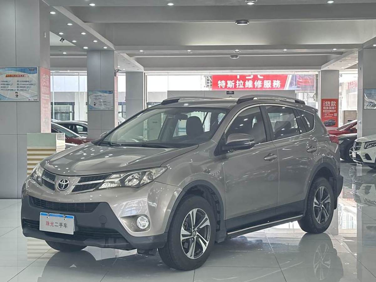 2015年7月豐田 RAV4榮放  2015款 2.0L CVT兩驅都市版