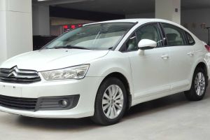 世嘉 雪鐵龍 CROSS 1.6L 自動