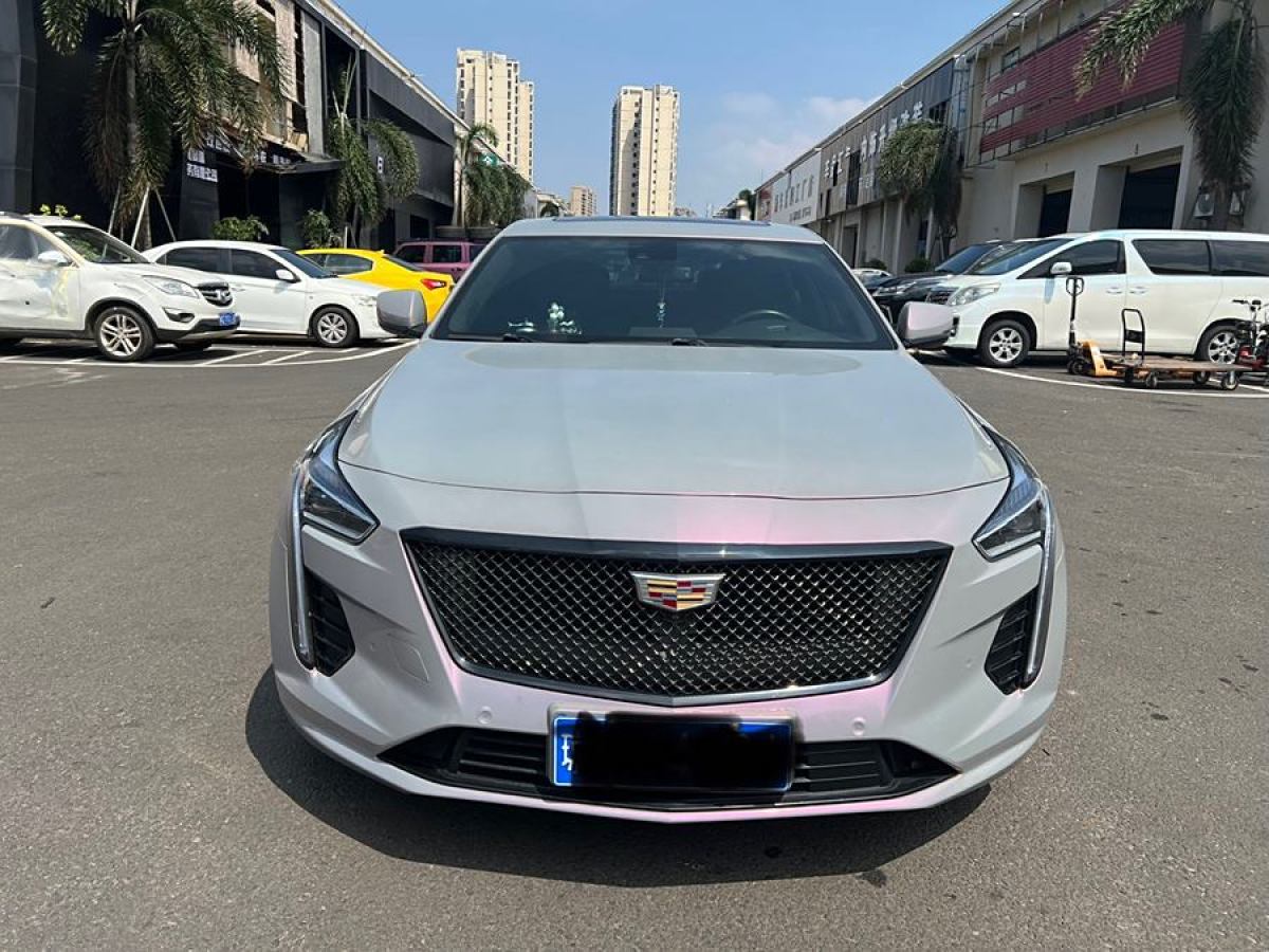 凱迪拉克 CT6  2019款 28T 領(lǐng)先運(yùn)動型圖片