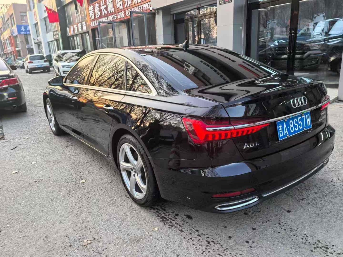 奧迪 奧迪A6L  2020款 45 TFSI quattro 臻選致雅型圖片