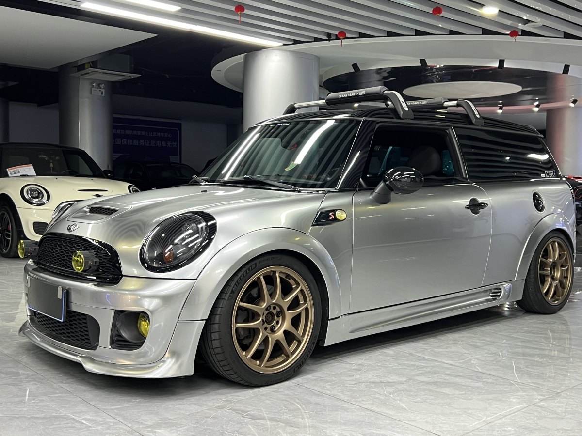 2013年12月MINI CLUBMAN  2012款 1.6T COOPER S 中國(guó)任務(wù)版