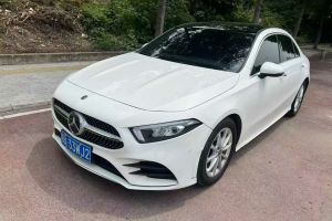 奔馳A級 奔馳 改款 A 180 L 運(yùn)動轎車特殊配置