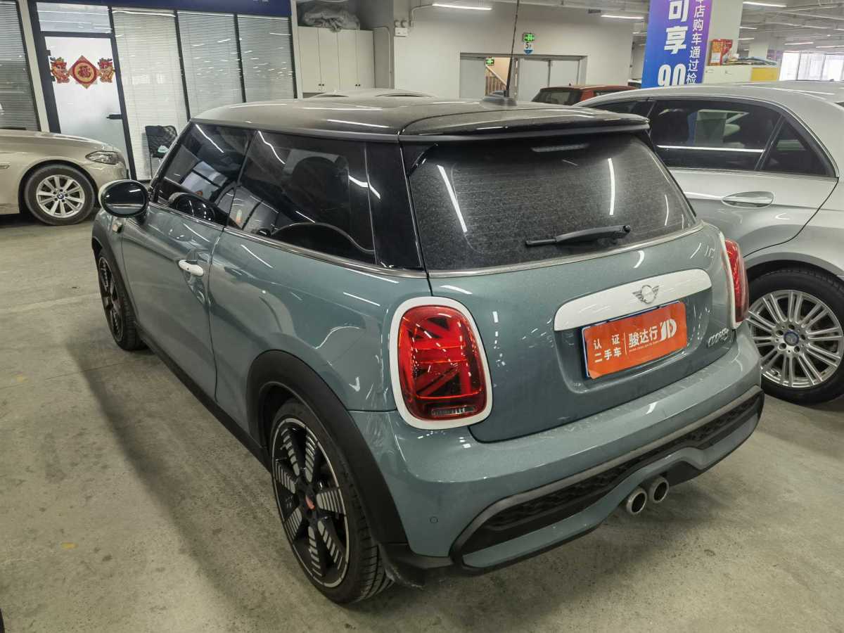 MINI MINI  2021款 2.0T COOPER S 叁柒號(hào)紀(jì)念版圖片