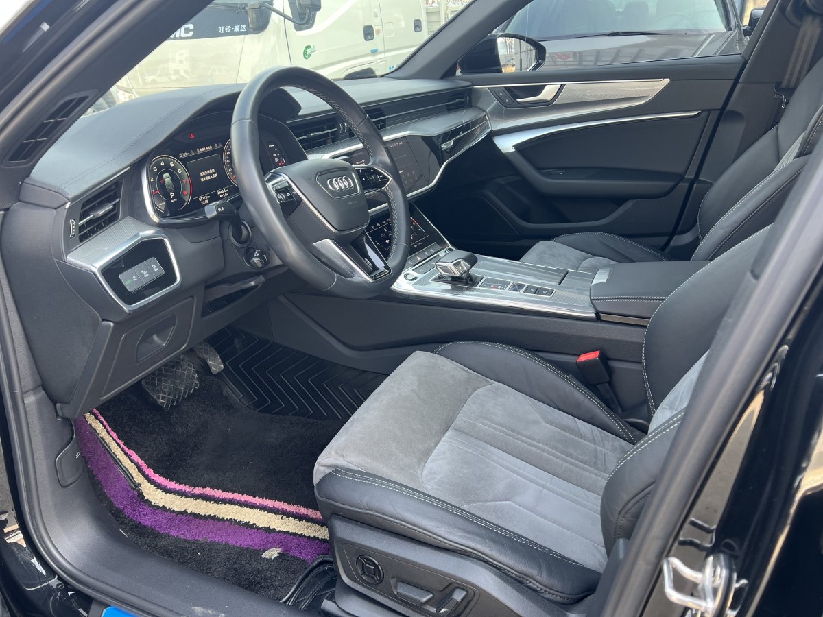 奧迪 奧迪A6L  2022款 45 TFSI 臻選動感型圖片