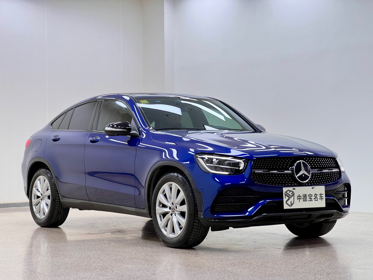 奔馳 奔馳GLC  2022款 改款 GLC 260 4MATIC 轎跑SUV圖片