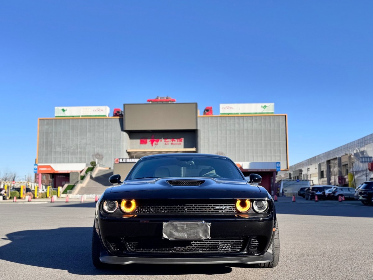 道奇 挑戰(zhàn)者 2016款 6.2T SRT Hellcat地獄貓圖片