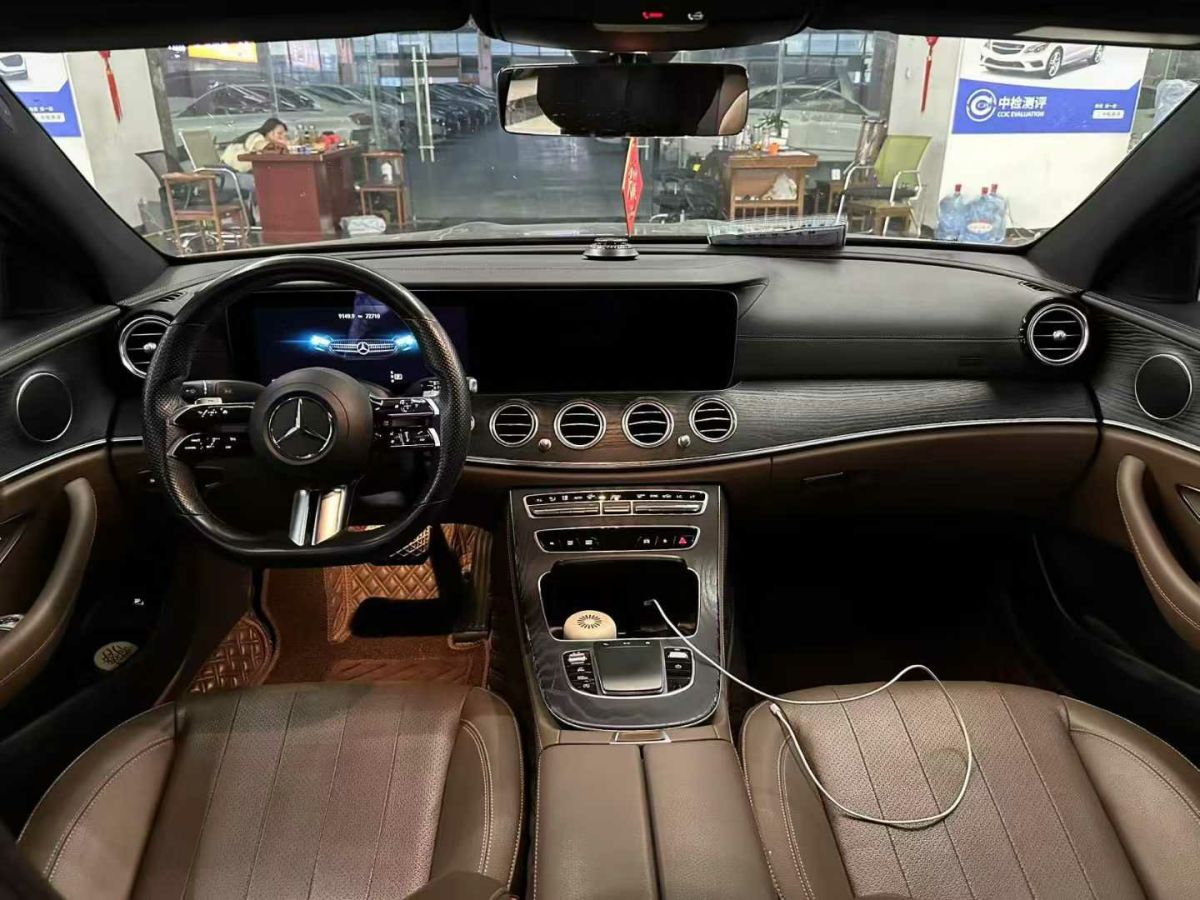 奔馳 奔馳E級  2021款 E 300 L 豪華型圖片