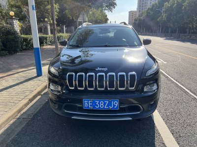 2016年11月 Jeep 自由光 2.4L 专业版图片