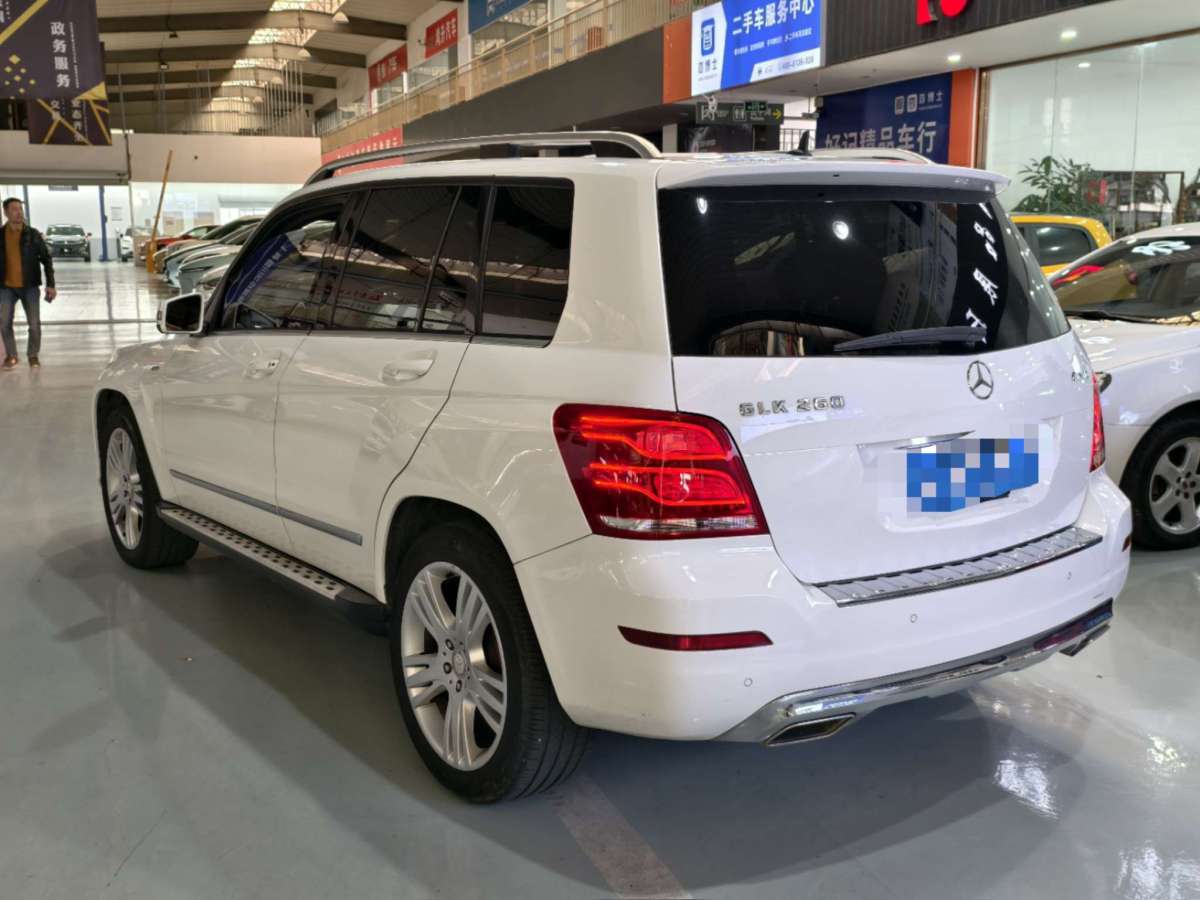 奔馳 奔馳GLK級  2015款 GLK 260 4MATIC 時尚型 極致版圖片