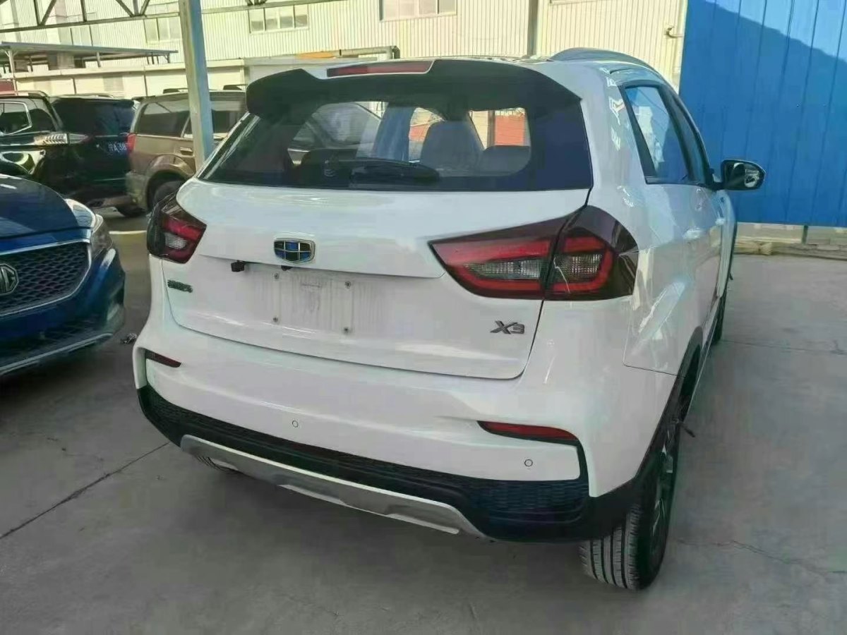吉利 遠景X3  2017款 1.5L 手動尊貴型圖片