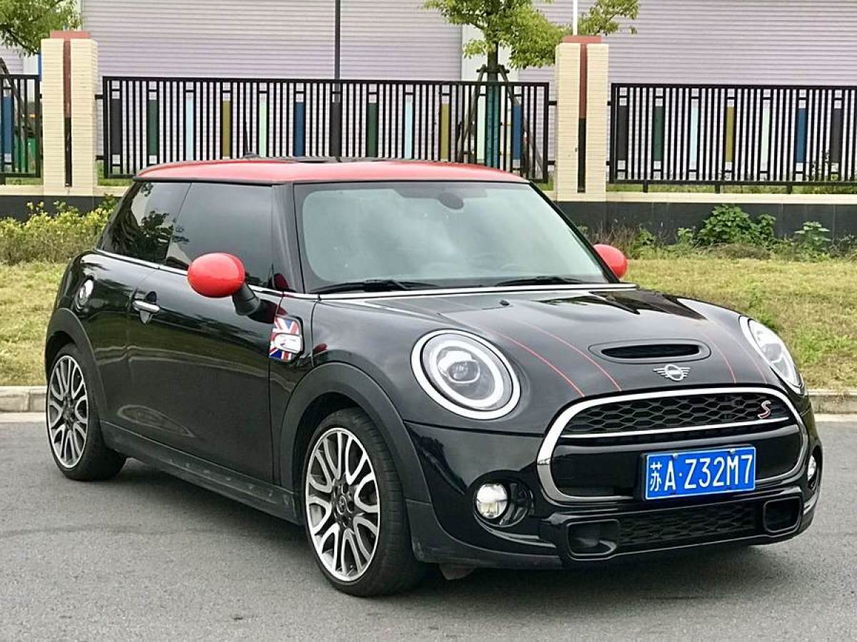 2018年12月MINI MINI  2019款 2.0T COOPER S 藝術(shù)家