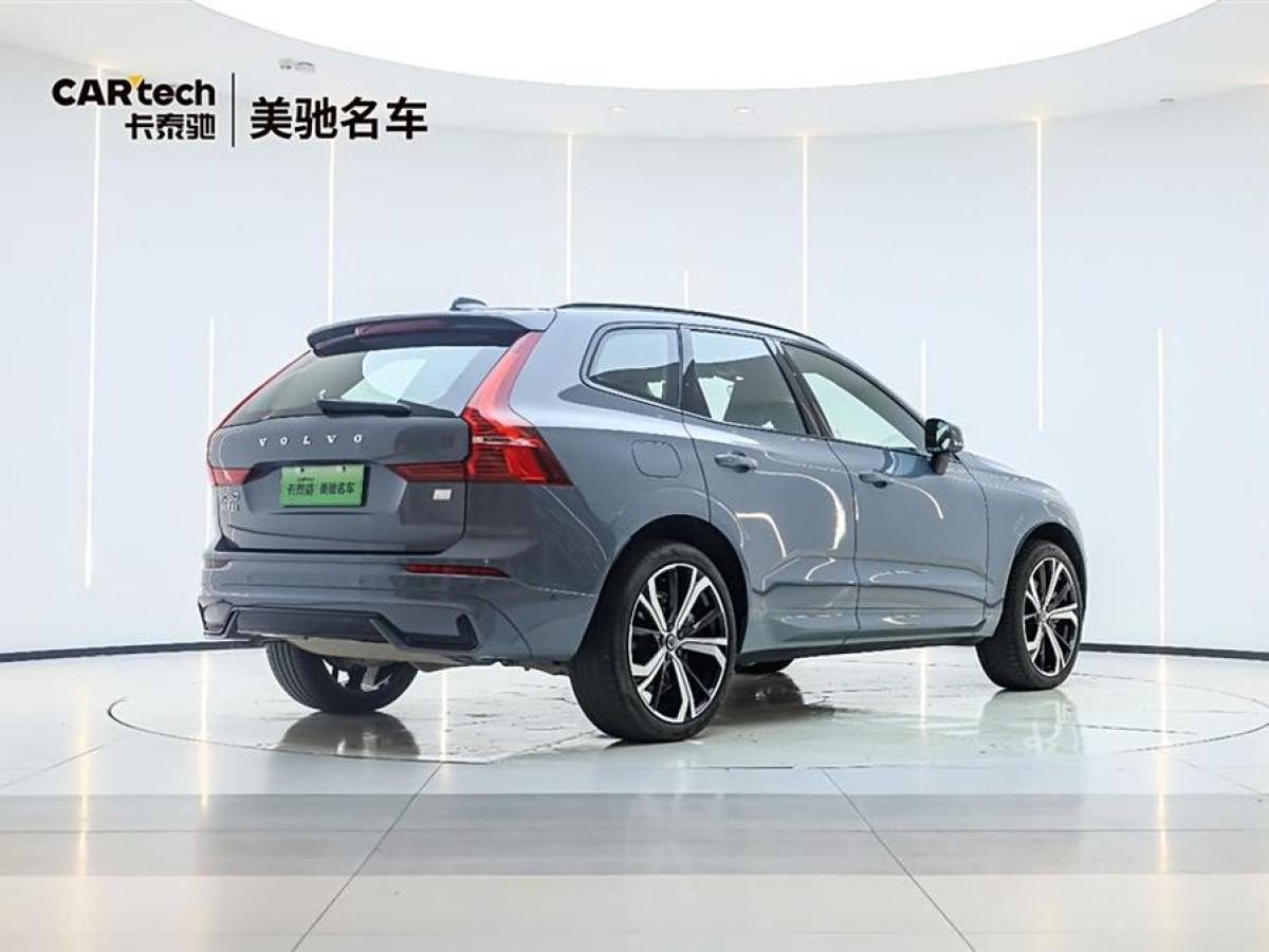 2023年2月沃爾沃 XC60新能源  2024款 T8 插電混動 長續(xù)航四驅(qū)智遠運動版