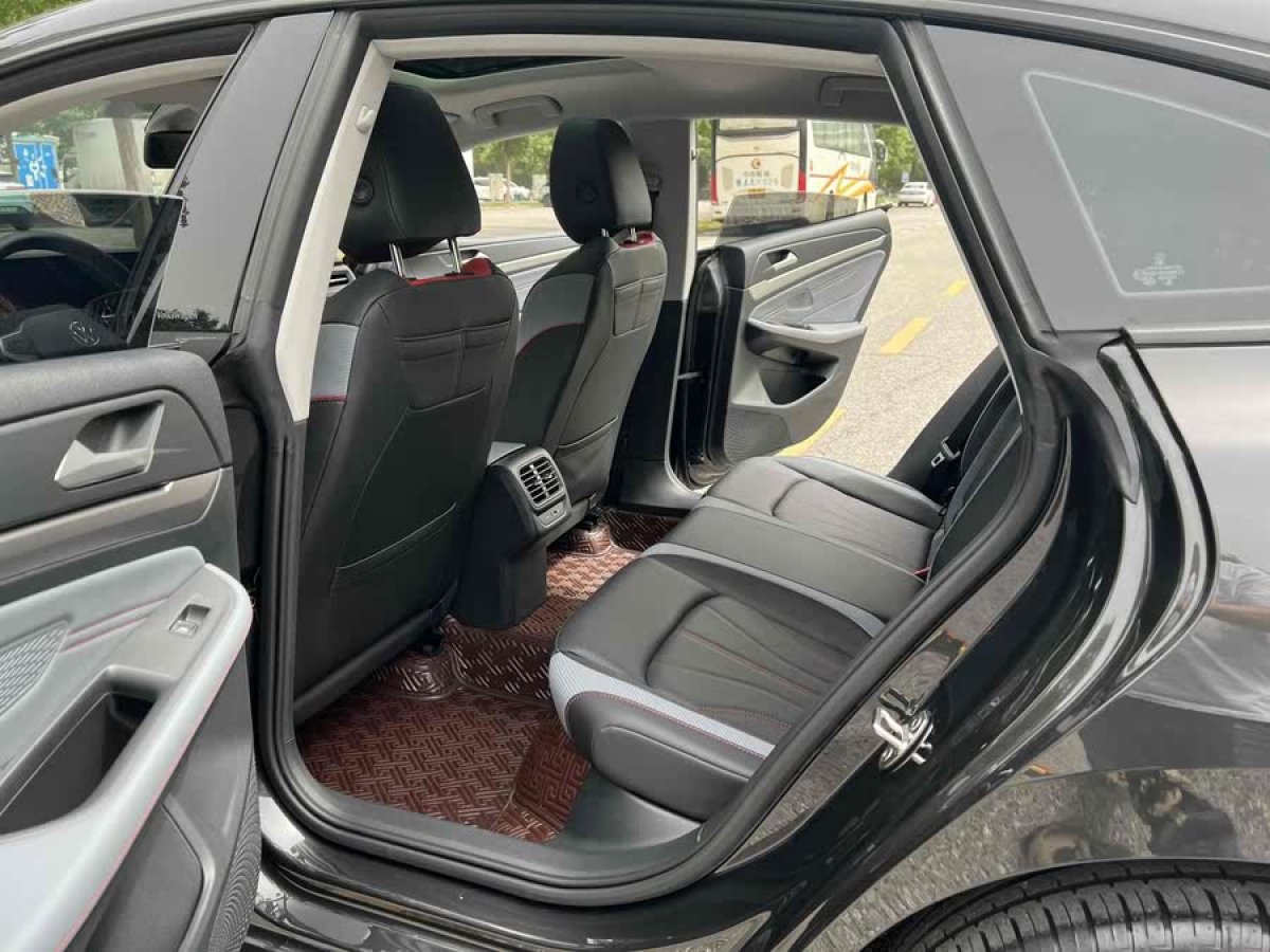 大眾 凌渡  2023款 凌渡L 280TSI DSG炫辣版圖片