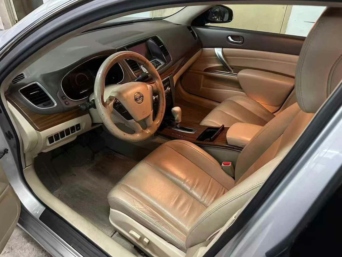 日產(chǎn) 天籟  2011款 2.0L XE標準版圖片