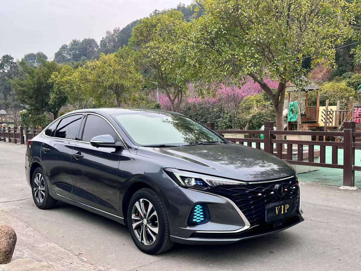 長安 逸動  2021款 PLUS 藍鯨NE 1.4T GDI DCT尊貴型圖片