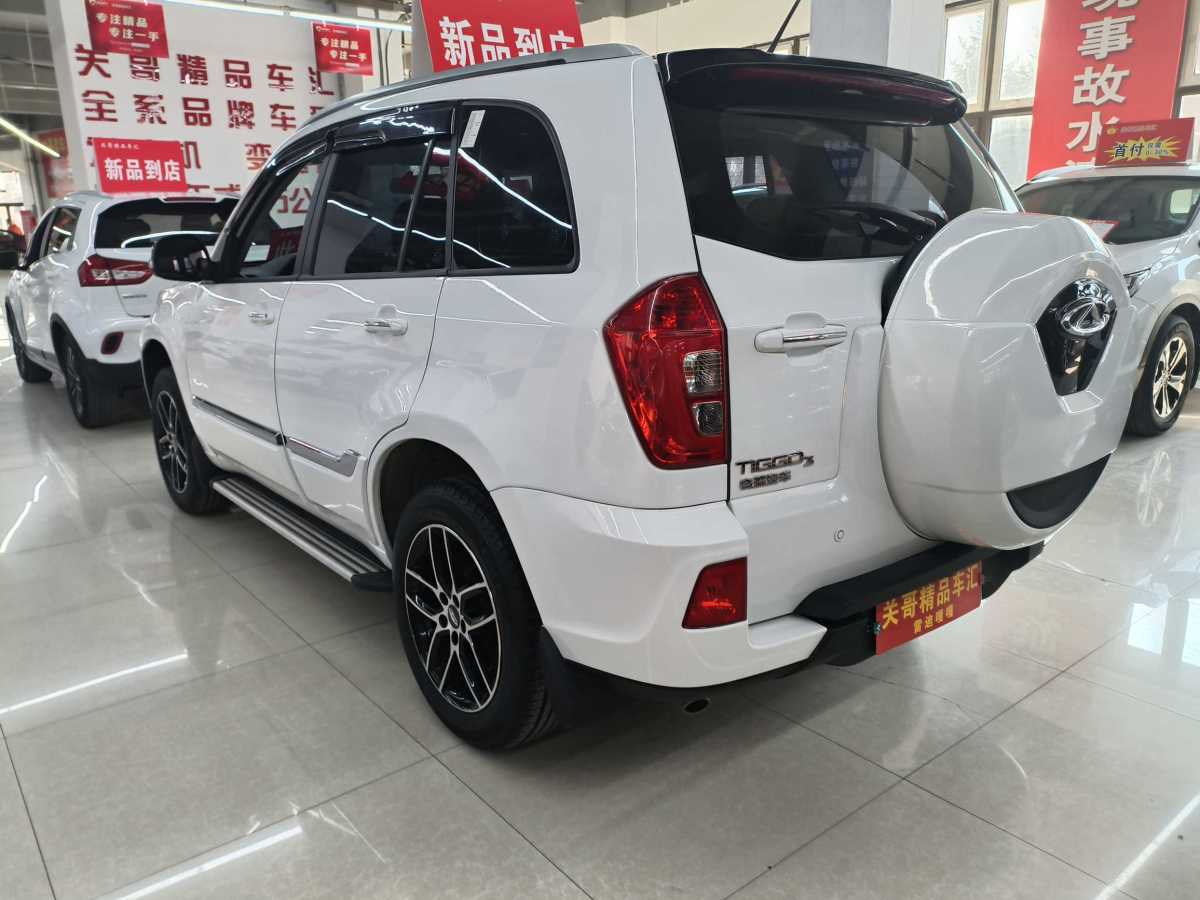 奇瑞 瑞虎3  2018款 1.6L 手動(dòng)百萬全球版圖片