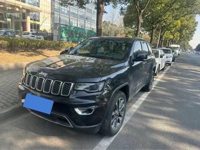 2019年11月 Jeep 大切諾基(進(jìn)口) 3.6L 精英導(dǎo)航版圖片