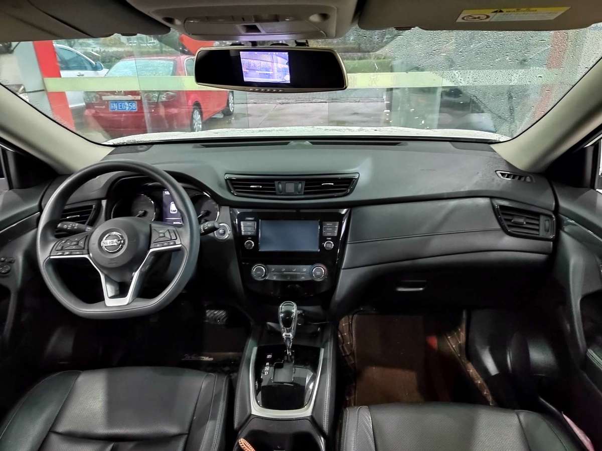 日产 奇骏  2017款 2.0L CVT舒适版 2WD图片