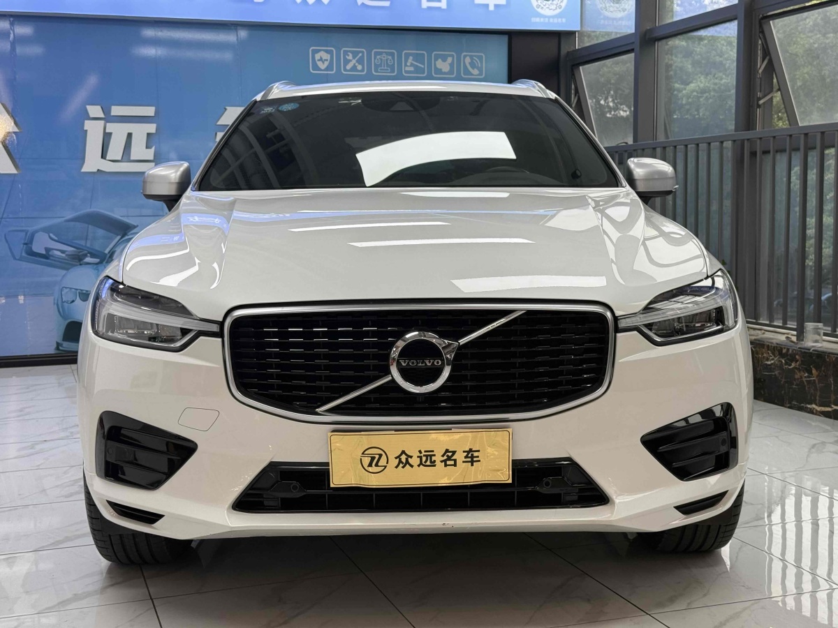 沃爾沃 XC60  2018款 T5 四驅(qū)智遠(yuǎn)運動版圖片