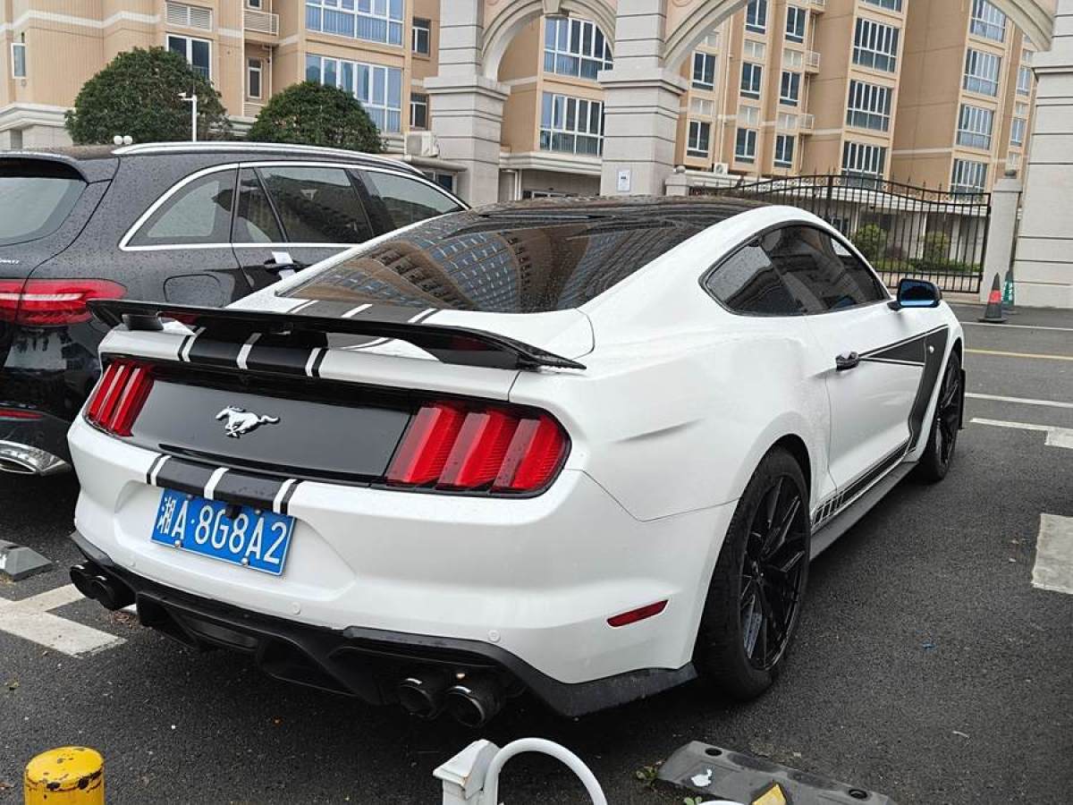 福特 Mustang  2016款 2.3T 運(yùn)動(dòng)版圖片