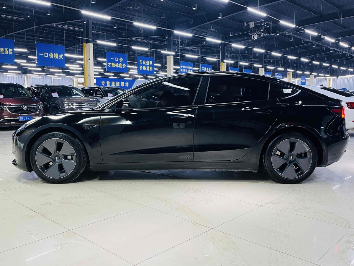 特斯拉 Model Y  2022款 改款 后輪驅(qū)動版圖片