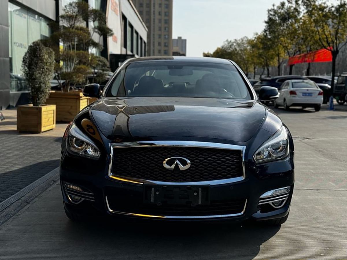 英菲尼迪 Q70  2019款 Q70L 2.0T 悅享版圖片