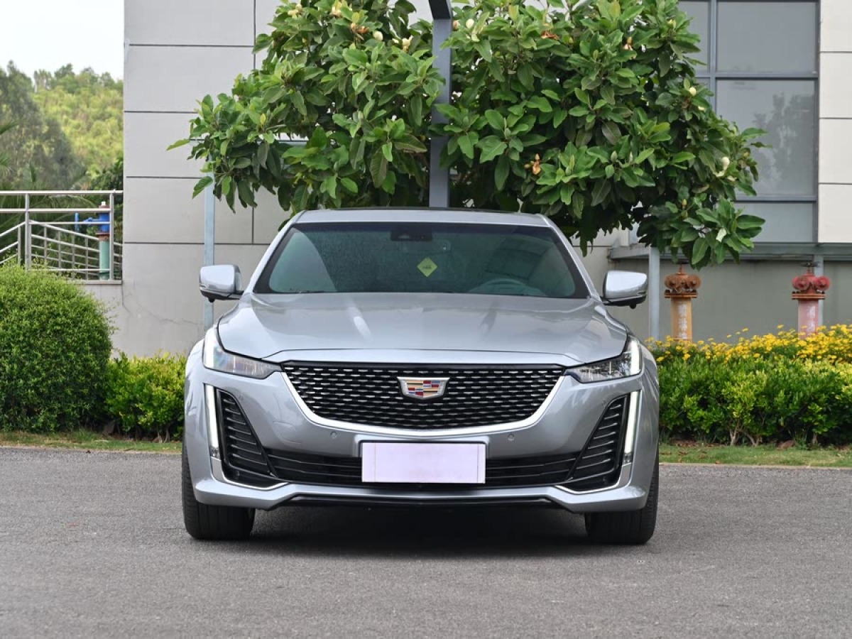 凱迪拉克 CT5  2023款 28T 豪華型（標(biāo)準(zhǔn)版）圖片