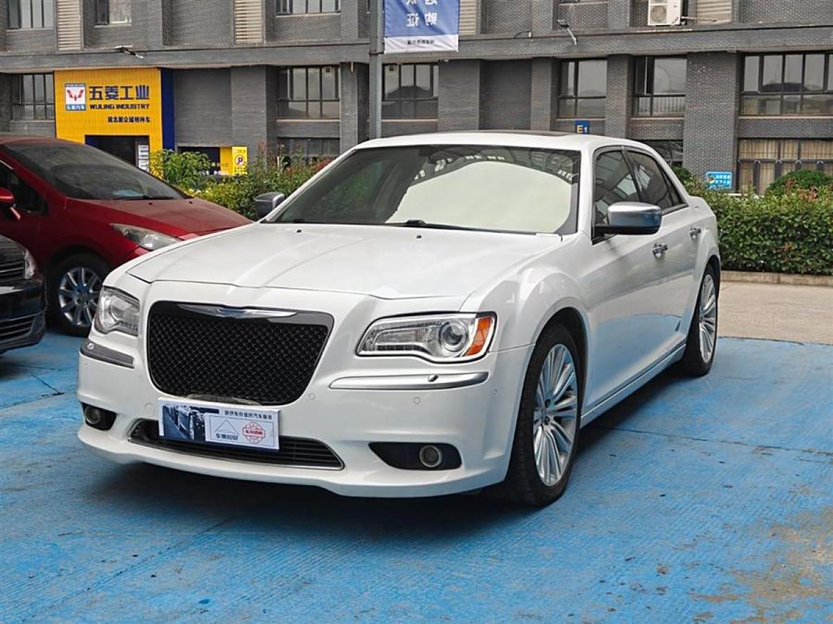 克萊斯勒 300C  2013款 3.6L 尊享版圖片