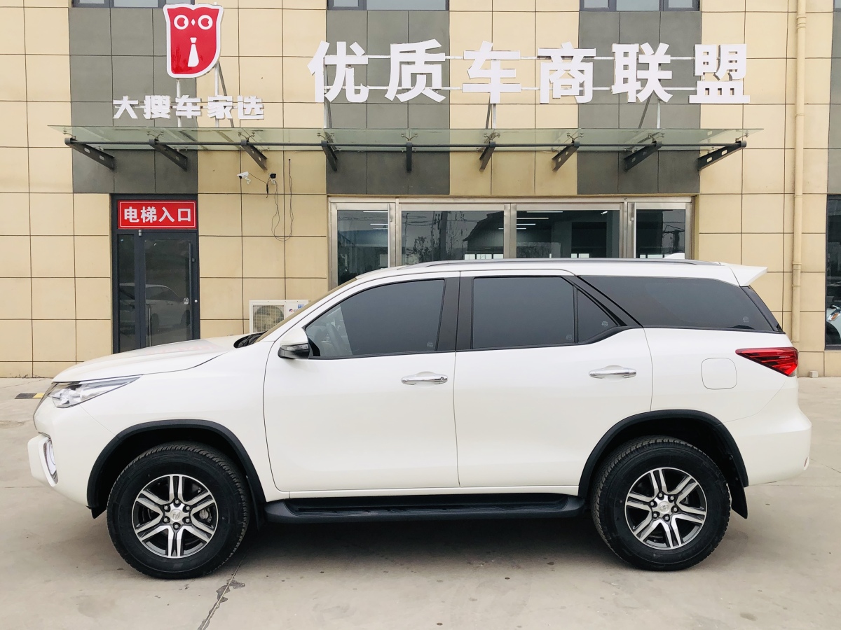 【唐山】2018年8月 丰田fortuner 穿越者 2.7l 四驱 exr(中东 自动档