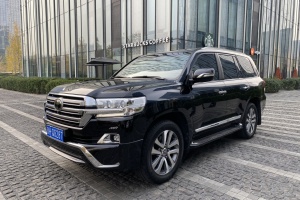 兰德酷路泽 丰田 5.7L VX-R 12气 底升(中东版)