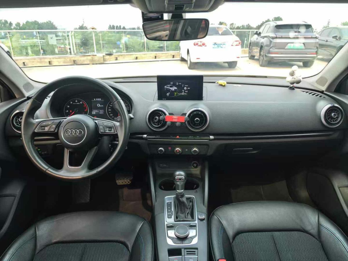 奧迪 奧迪A3  2018款 A3 1.4T 35TFSI Limousine時尚型圖片