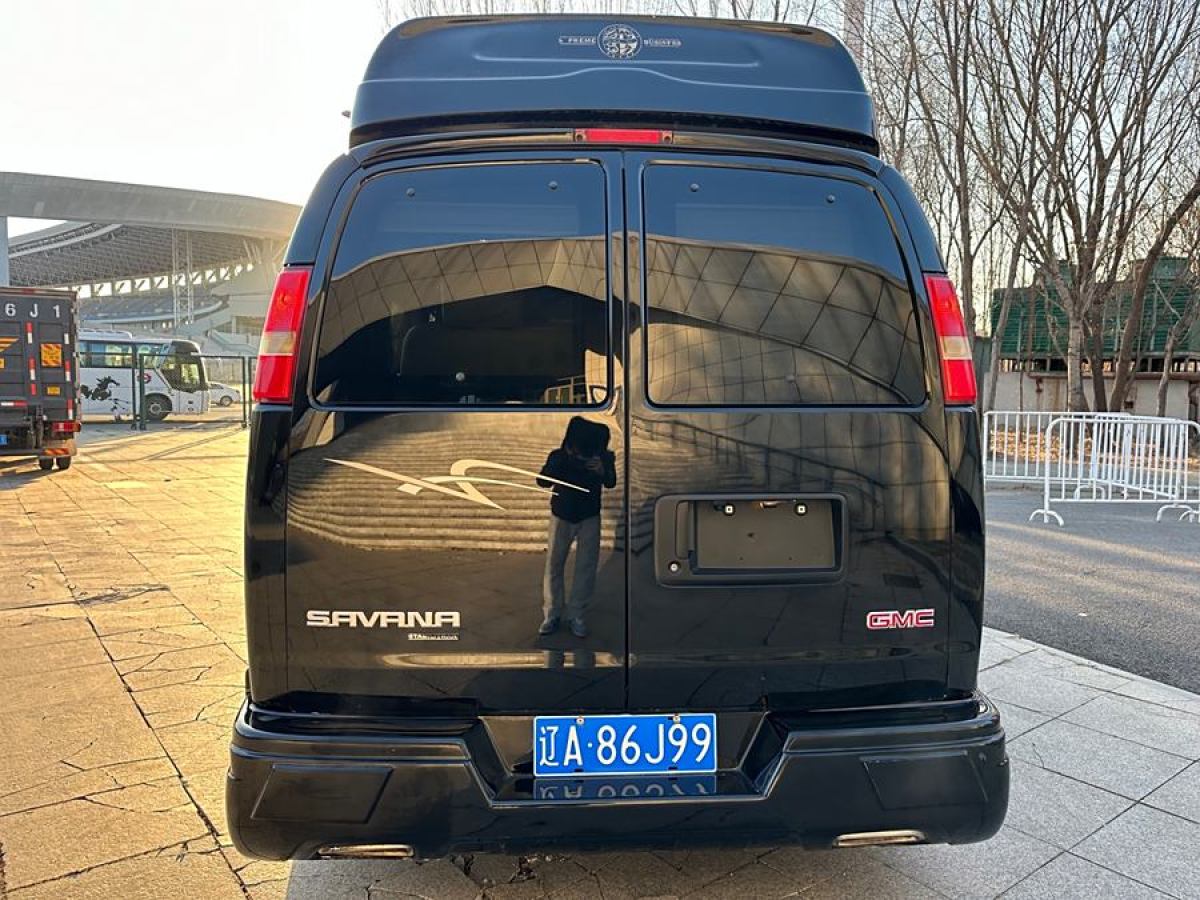 GMC SAVANA  2014款 5.3L 領(lǐng)袖版圖片