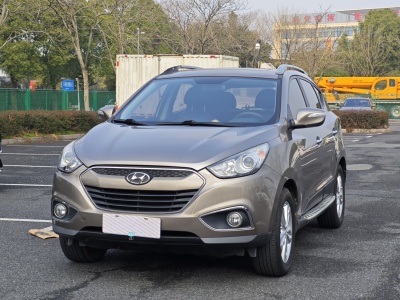 2013年9月 現(xiàn)代 ix35 2.0L 自動兩驅(qū)精英版GLS圖片