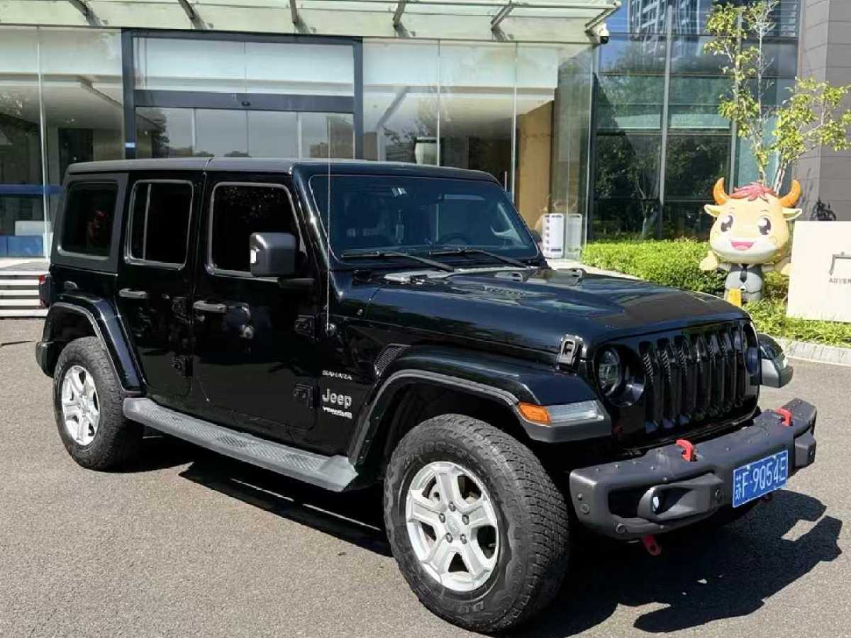 Jeep 牧馬人  2019款 2.0T Sahara 四門(mén)版 國(guó)VI圖片