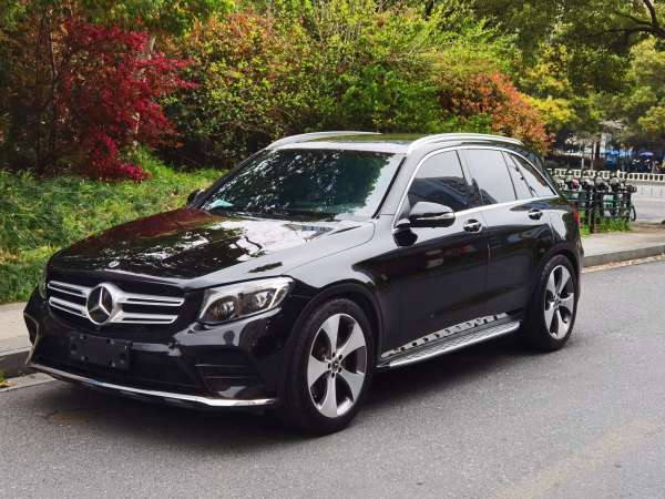 奔驰 奔驰GLC  2017款 GLC 300 4MATIC 豪华型