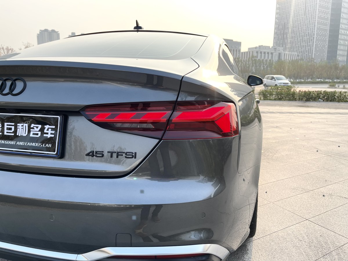 奧迪 奧迪A5  2024款 Sportback 40 TFSI 時(shí)尚動(dòng)感型圖片