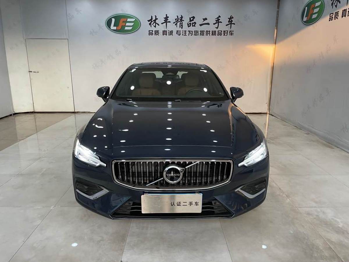 沃爾沃 S60L  2024款 B4 智遠豪華版圖片