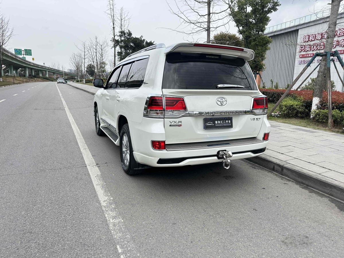 豐田 蘭德酷路澤  2018款 5.7L VX-R 12氣 底升(中東版)圖片